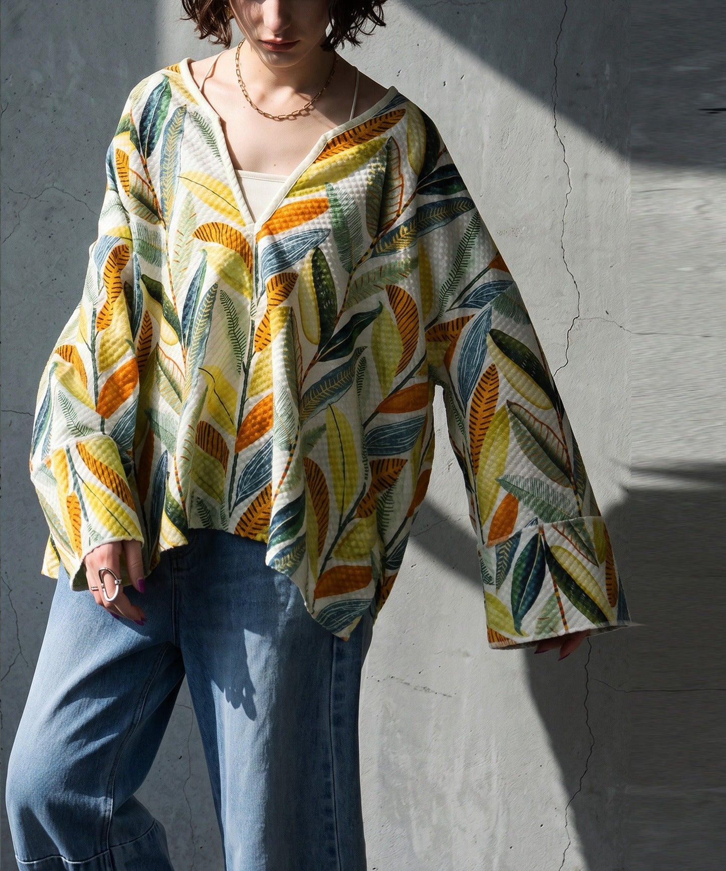 NUUUII Keyhole Neckline, 100% Cotton, Botanical Print Pullover Ladies