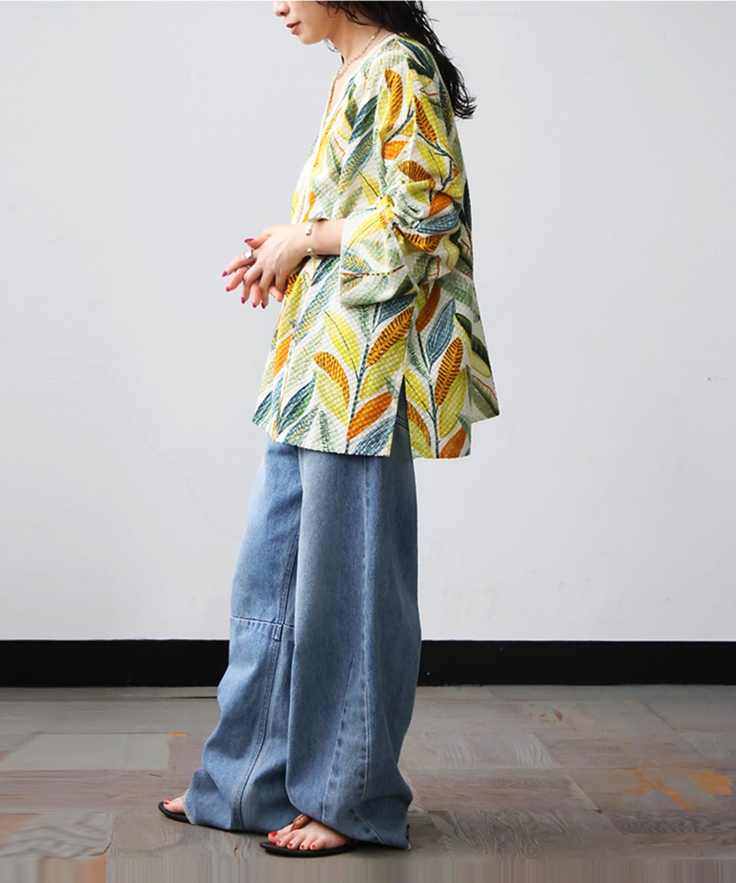 NUUUII Keyhole Neckline, 100% Cotton, Botanical Print Pullover Ladies