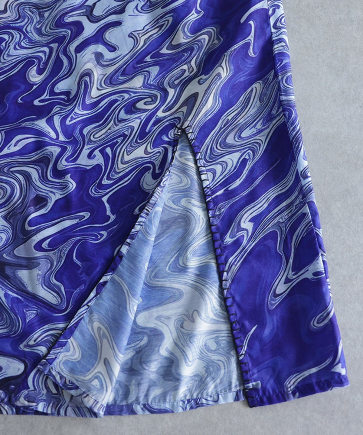 NUUUII Marble Pattern Slit Long Skirt Ladies