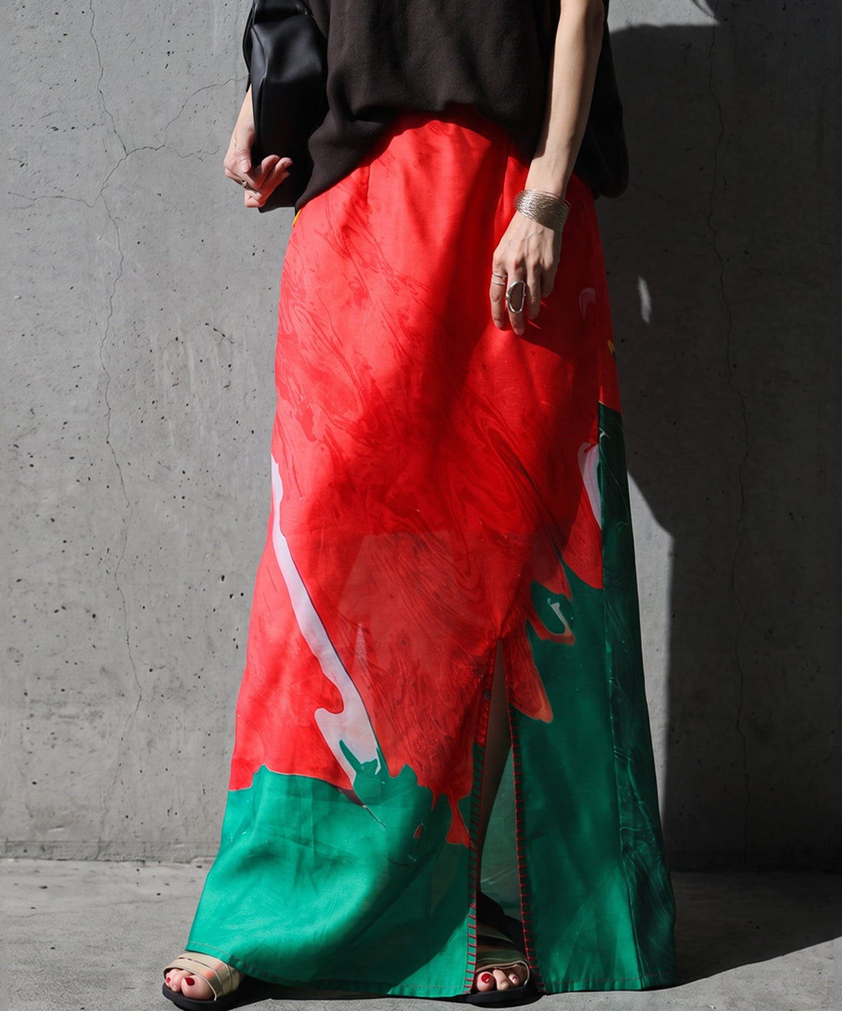NUUUII I-Line Slit Art Skirt Ladies