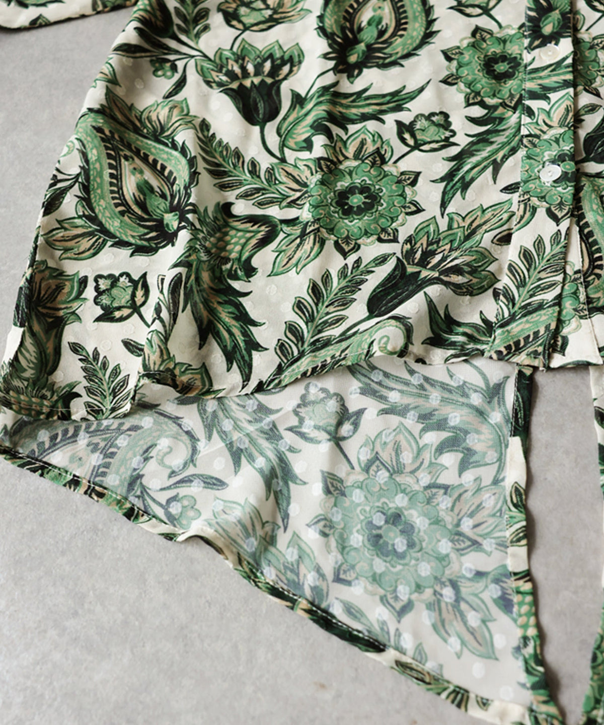 NUUUII Dot Jacquard Botanical Sheer Shirt Ladies