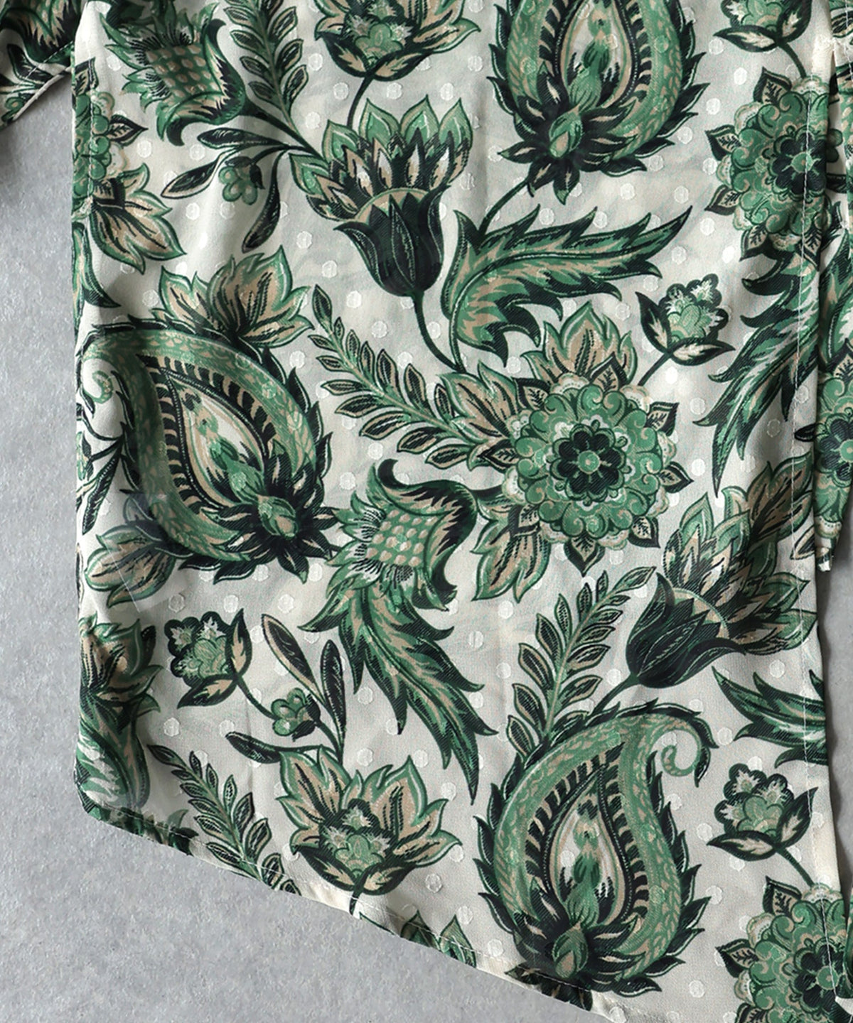 NUUUII Dot Jacquard Botanical Sheer Shirt Ladies