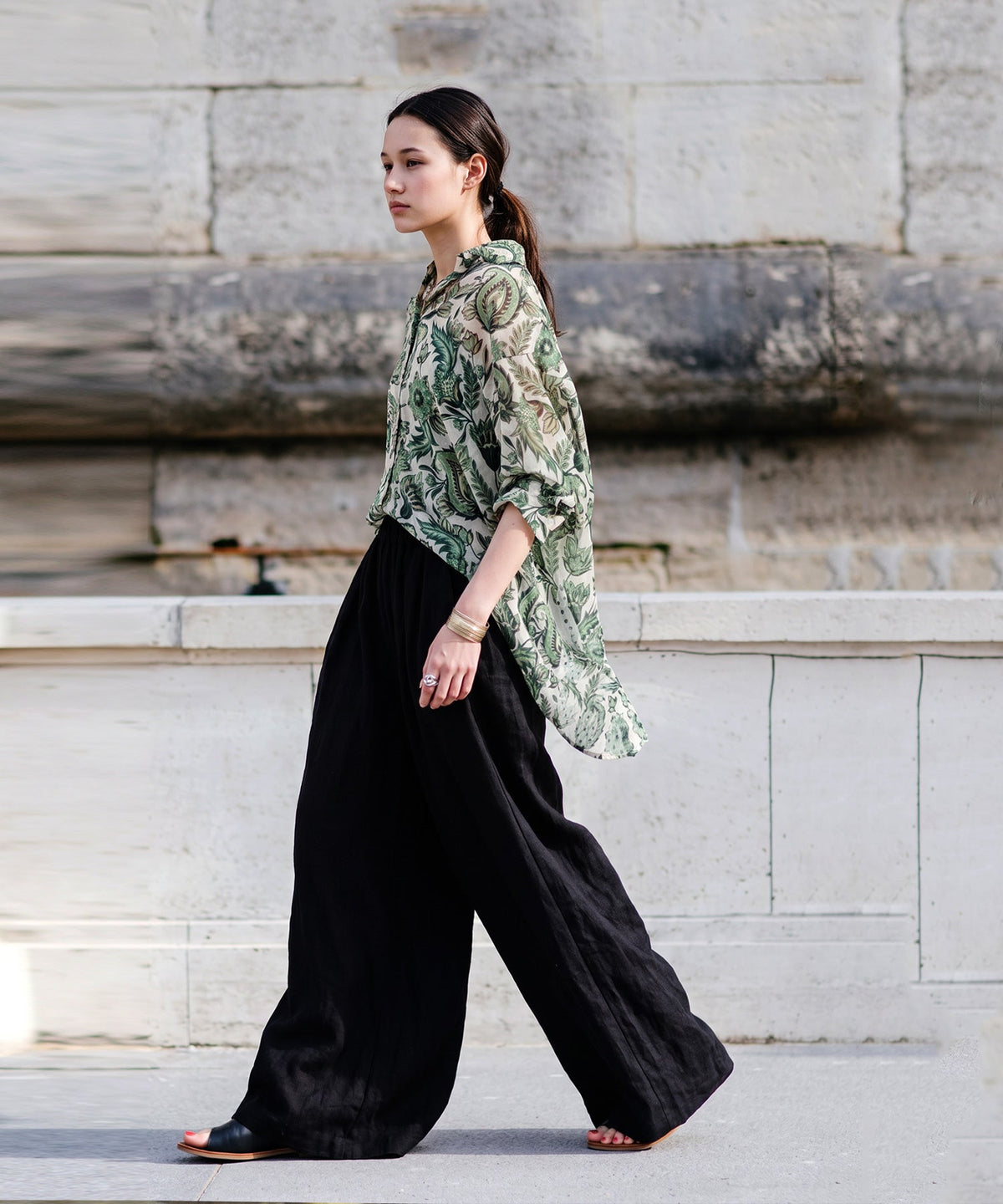 NUUUII Dot Jacquard Botanical Sheer Shirt Ladies