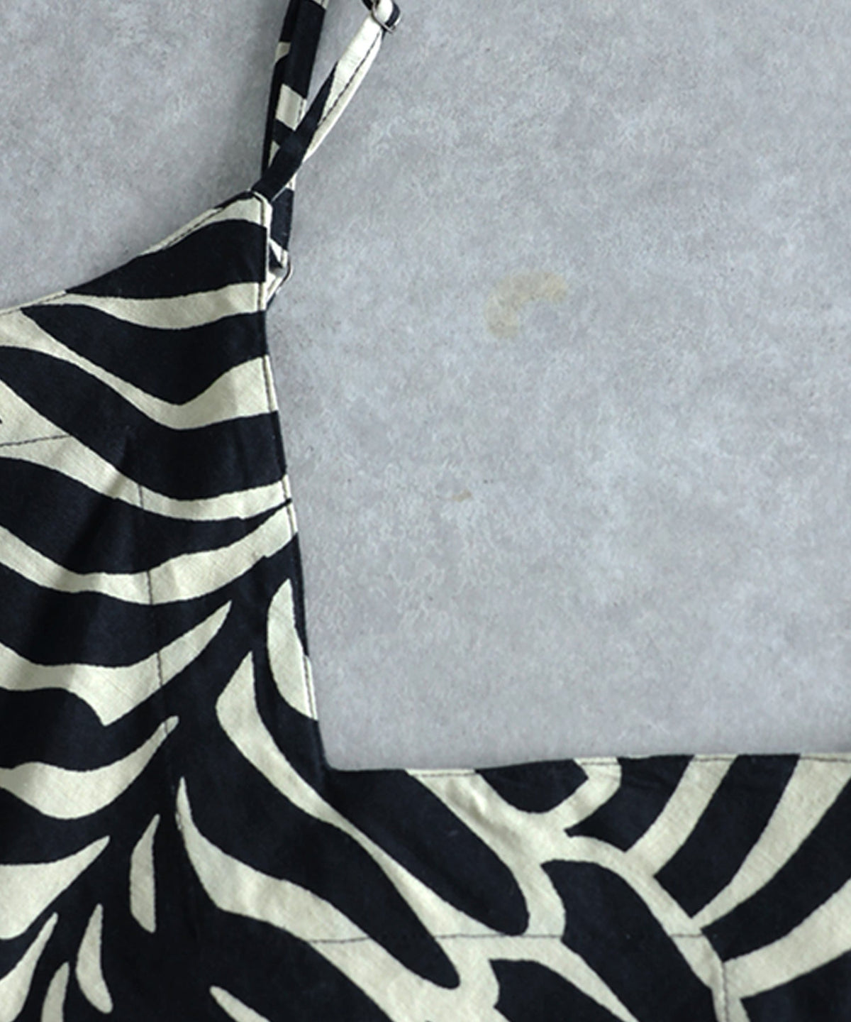 NUUUII Leaf Print Zebra Print Cotton Linen Flared Camisole Dress Ladies
